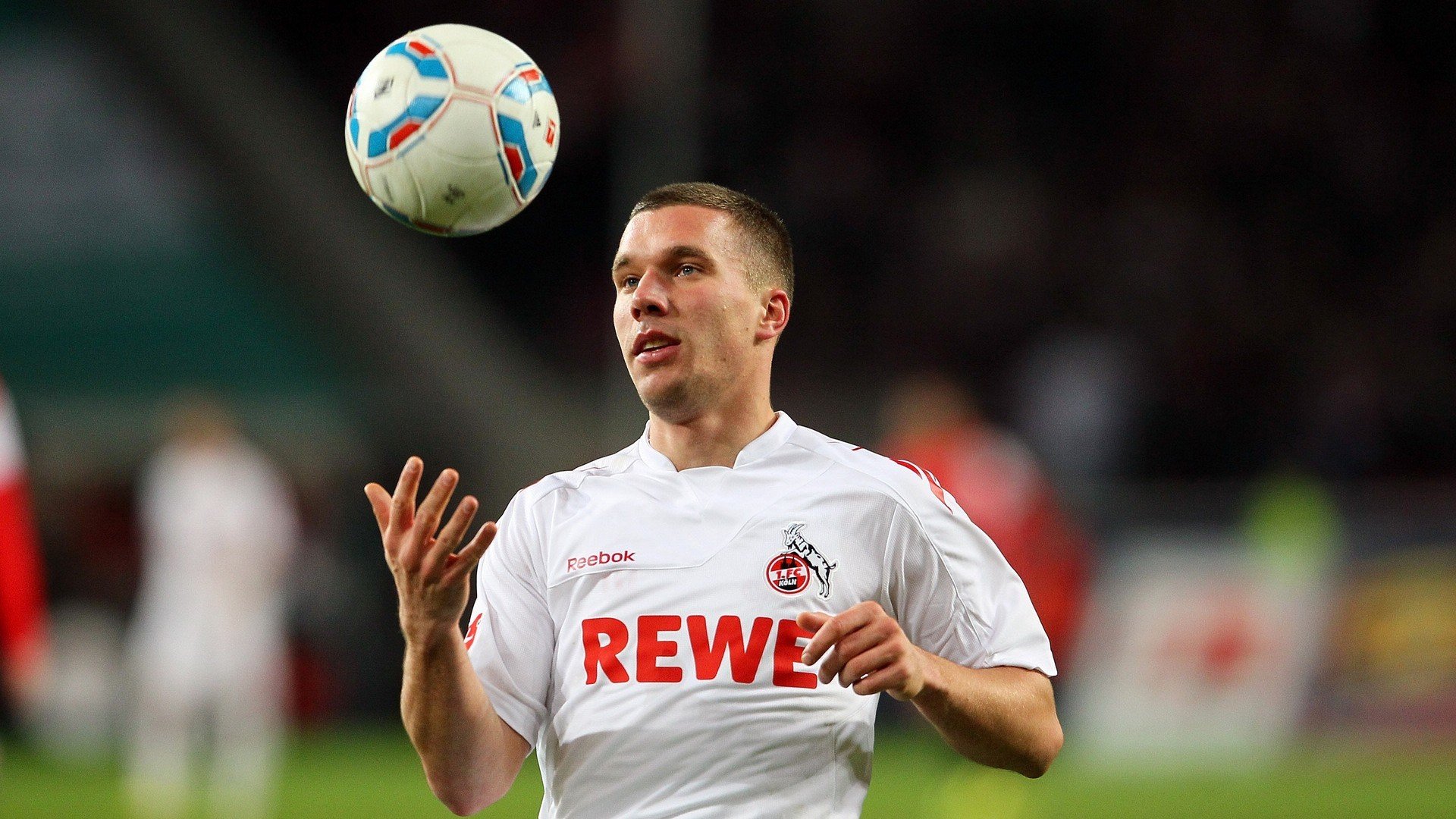 格鲁塞100米蝶泳决赛发挥稳定